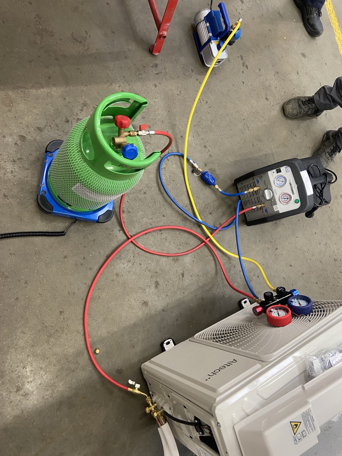 Mise en service d’une climatisation au fluide R32